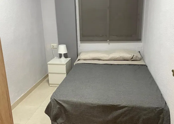 Cercano Al Centro